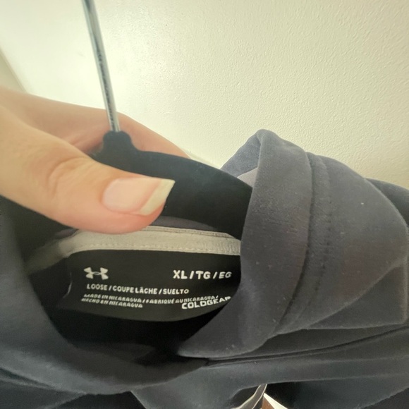 Under Armour Women’s Black Hoodie - Picture 2 of 3